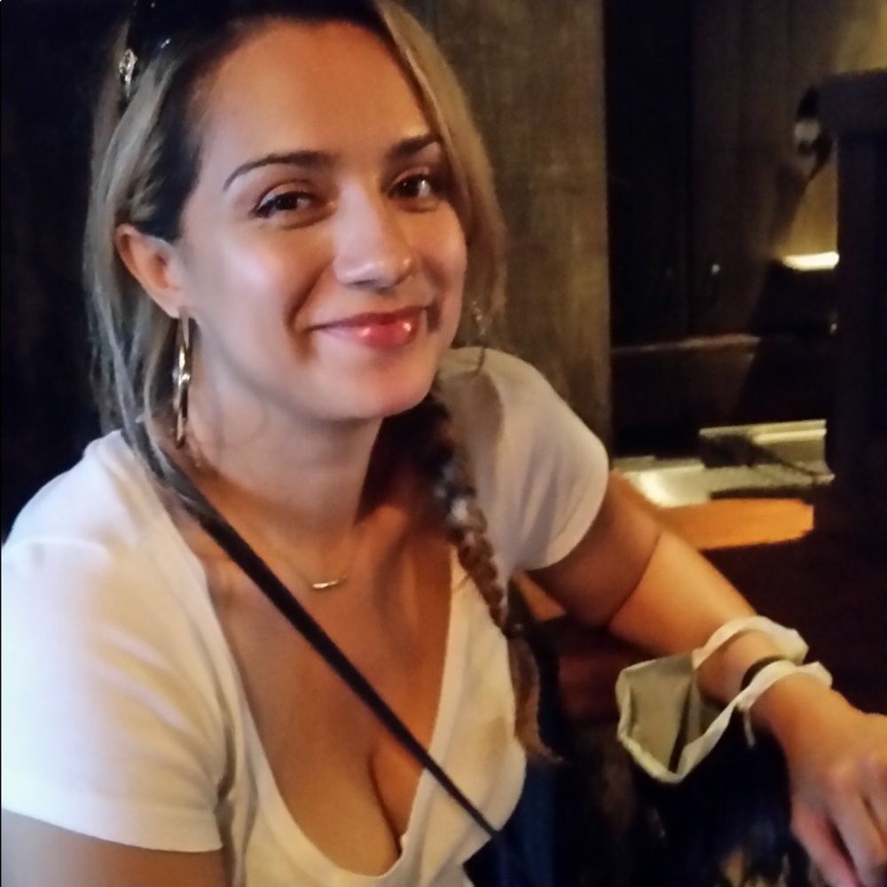 Meet your Posher, Luisa